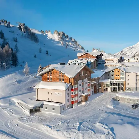 Enzian - Adults Only 4*