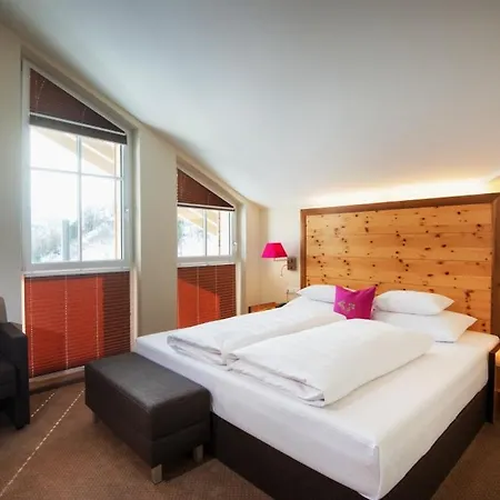 فندق Enzian - Adults Only اوبرتاورن